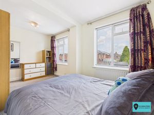 Bedroom- click for photo gallery
